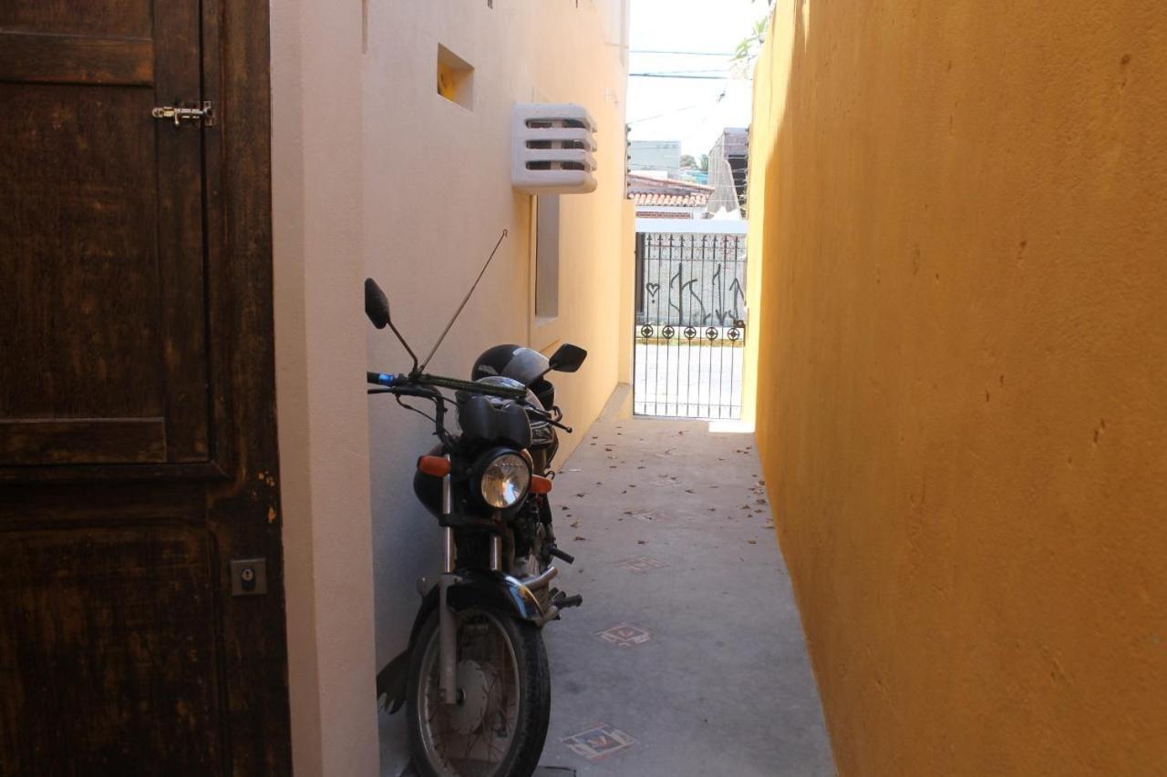 הוסטל אולינדה Casa Do Farol מראה חיצוני תמונה